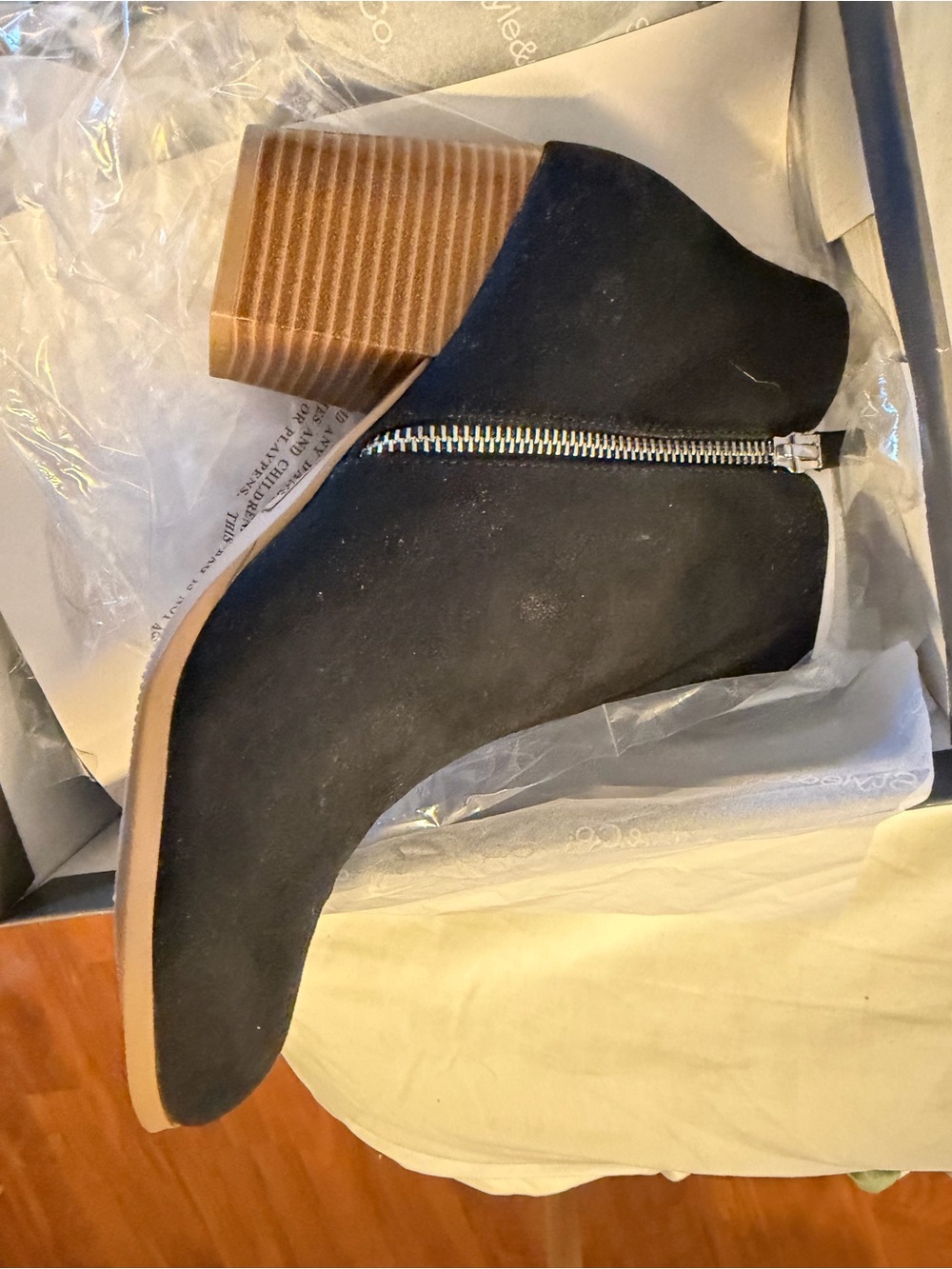 Women’s Black Suede Side-Zip Block Heel Ankle Boot
